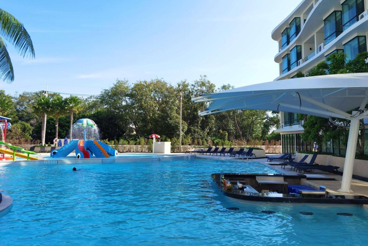 Wyndham La Vita Rawai Phuket Экстерьер фото