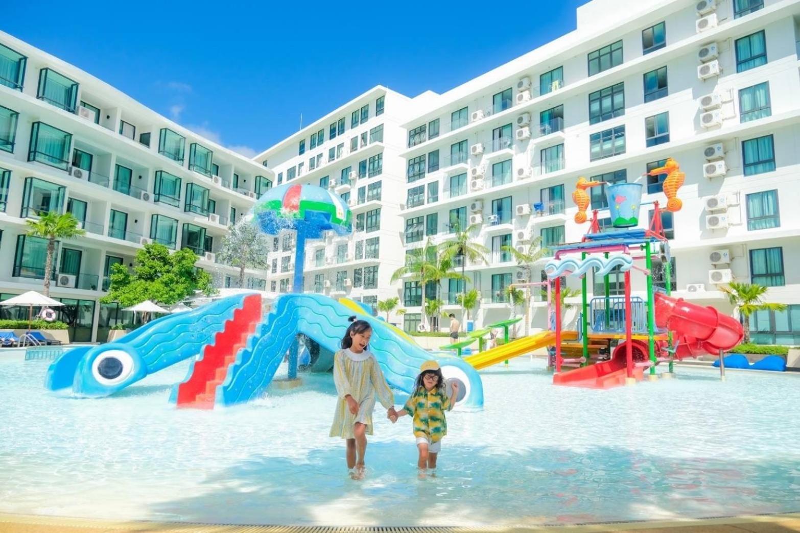 Wyndham La Vita Rawai Phuket Экстерьер фото