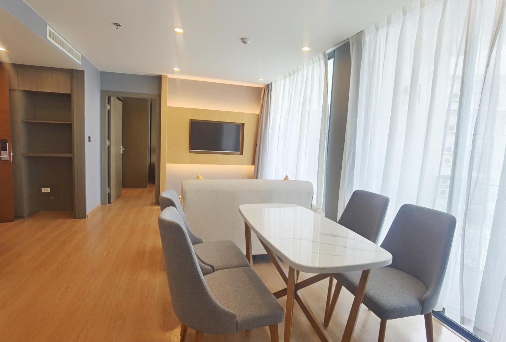 Wyndham La Vita Rawai Phuket Экстерьер фото